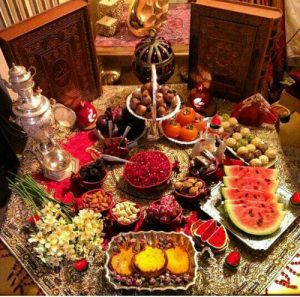 yalda-decorated-table-4